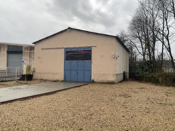 A LOUER - MACON OUEST - LOCAL D'ACTIVITE